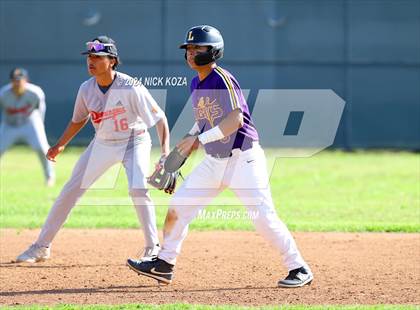 Thumbnail 2 in Dominguez vs. Lynwood photogallery.