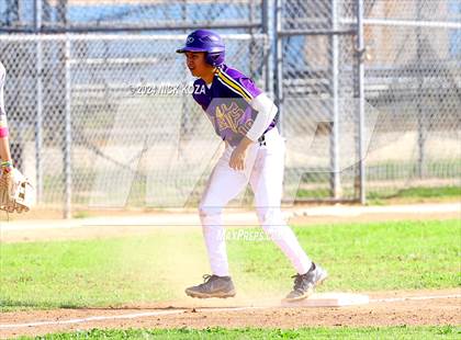 Thumbnail 1 in Dominguez vs. Lynwood photogallery.