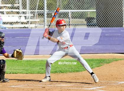 Thumbnail 2 in Dominguez vs. Lynwood photogallery.