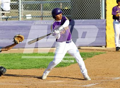 Thumbnail 1 in Dominguez vs. Lynwood photogallery.