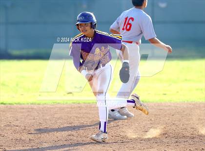 Thumbnail 2 in Dominguez vs. Lynwood photogallery.