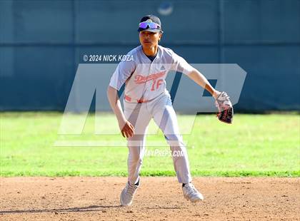 Thumbnail 3 in Dominguez vs. Lynwood photogallery.
