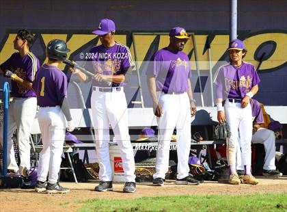 Thumbnail 1 in Dominguez vs. Lynwood photogallery.