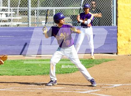 Thumbnail 1 in Dominguez vs. Lynwood photogallery.