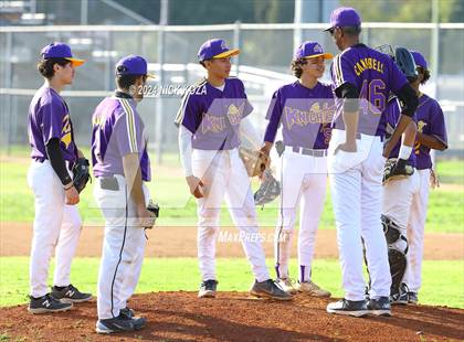 Thumbnail 2 in Dominguez vs. Lynwood photogallery.