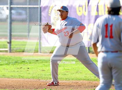 Thumbnail 2 in Dominguez vs. Lynwood photogallery.