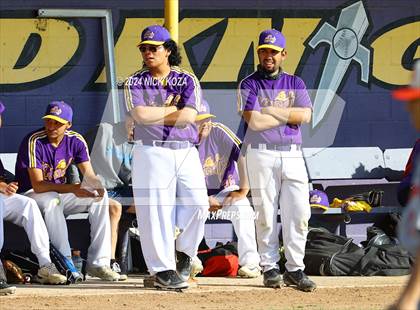 Thumbnail 2 in Dominguez vs. Lynwood photogallery.