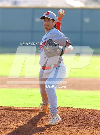 Thumbnail 2 in Dominguez vs. Lynwood photogallery.