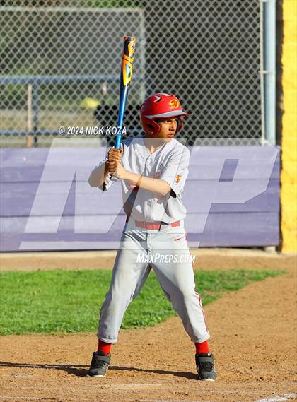 Thumbnail 3 in Dominguez vs. Lynwood photogallery.
