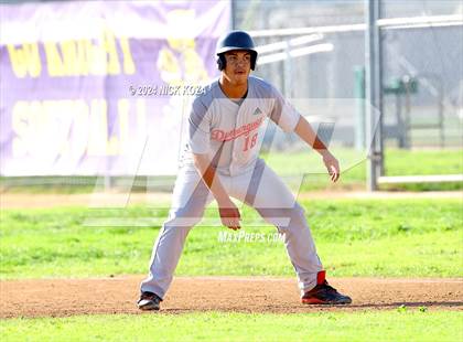 Thumbnail 1 in Dominguez vs. Lynwood photogallery.