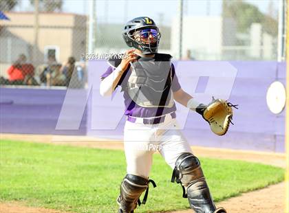 Thumbnail 1 in Dominguez vs. Lynwood photogallery.