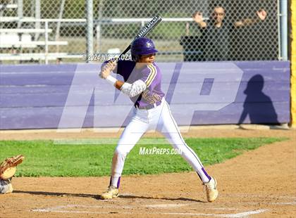 Thumbnail 2 in Dominguez vs. Lynwood photogallery.