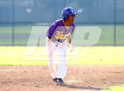 Thumbnail 2 in Dominguez vs. Lynwood photogallery.