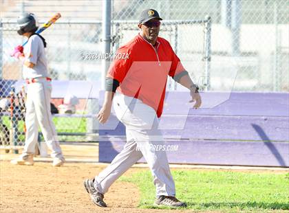 Thumbnail 1 in Dominguez vs. Lynwood photogallery.