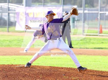 Thumbnail 3 in Dominguez vs. Lynwood photogallery.