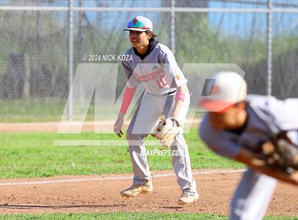 Thumbnail 2 in Dominguez vs. Lynwood photogallery.