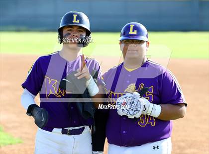 Thumbnail 2 in Dominguez vs. Lynwood photogallery.