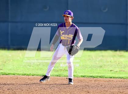 Thumbnail 2 in Dominguez vs. Lynwood photogallery.