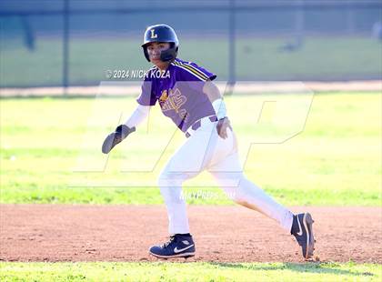 Thumbnail 1 in Dominguez vs. Lynwood photogallery.
