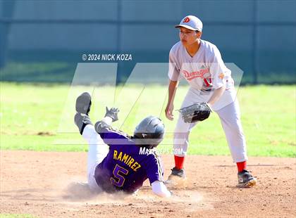 Thumbnail 2 in Dominguez vs. Lynwood photogallery.