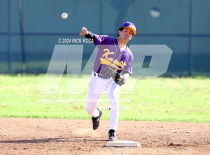 Thumbnail 3 in Dominguez vs. Lynwood photogallery.