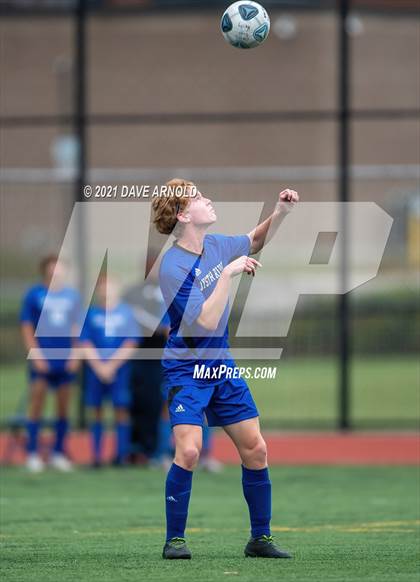 Thumbnail 3 in Lebanon @ Oyster River photogallery.