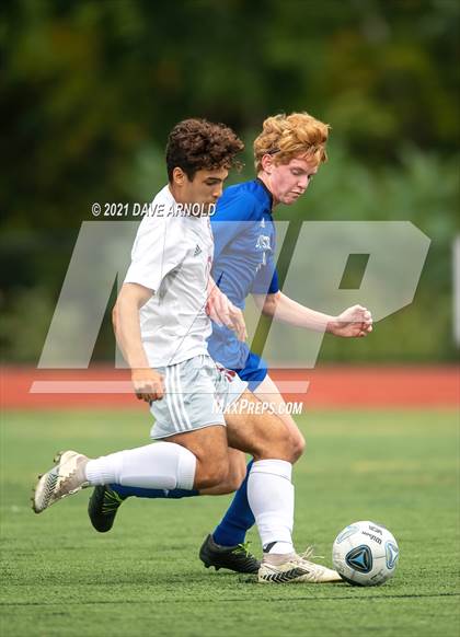 Thumbnail 3 in Lebanon @ Oyster River photogallery.