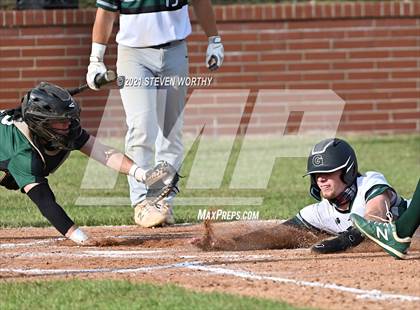 Thumbnail 2 in Greenfield @ Grace Christian (NCISAA 1A Semifinal) photogallery.
