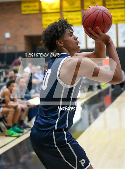 Thumbnail 2 in Perry @ Desert Ridge (Welcome to the Jungle Holiday Tournament) photogallery.