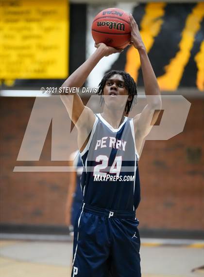 Thumbnail 3 in Perry @ Desert Ridge (Welcome to the Jungle Holiday Tournament) photogallery.