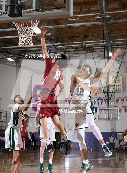 Thumbnail 3 in McClatchy vs. Strake Jesuit (St. Hope Elite Classic) photogallery.