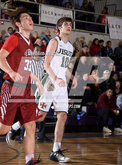 Thumbnail 3 in McClatchy vs. Strake Jesuit (St. Hope Elite Classic) photogallery.