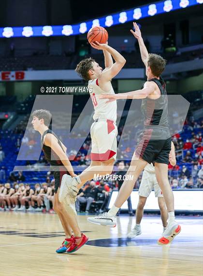 Thumbnail 3 in Hargrave vs. Argyle (UIL 4A Final) photogallery.