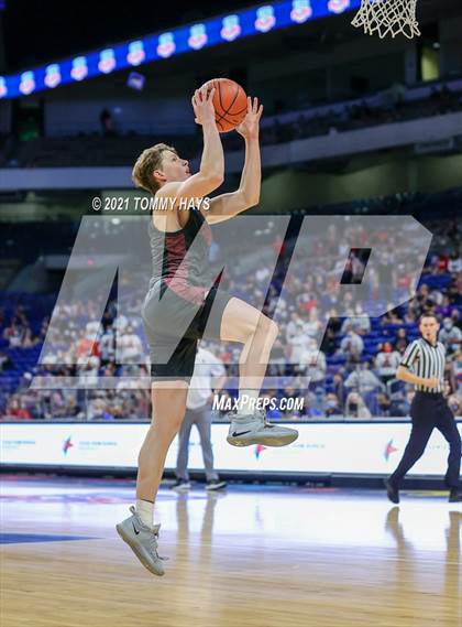 Thumbnail 2 in Hargrave vs. Argyle (UIL 4A Final) photogallery.