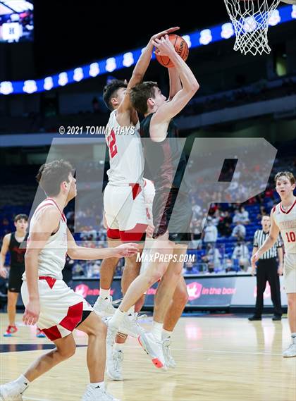 Thumbnail 2 in Hargrave vs. Argyle (UIL 4A Final) photogallery.