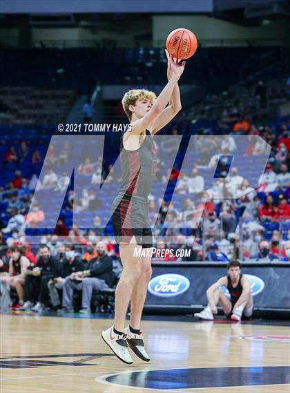 Thumbnail 2 in Hargrave vs. Argyle (UIL 4A Final) photogallery.