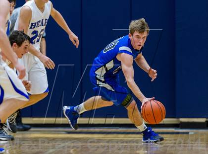 Thumbnail 3 in La Vernia vs. Bandera (UIL 3A Bi-District) photogallery.