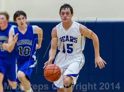 Thumbnail 1 in La Vernia vs. Bandera (UIL 3A Bi-District) photogallery.