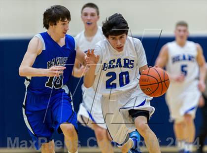 Thumbnail 3 in La Vernia vs. Bandera (UIL 3A Bi-District) photogallery.