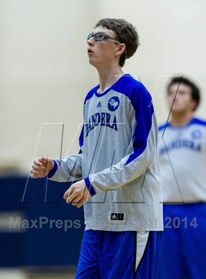 Thumbnail 1 in La Vernia vs. Bandera (UIL 3A Bi-District) photogallery.