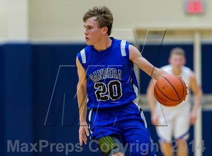 Thumbnail 2 in La Vernia vs. Bandera (UIL 3A Bi-District) photogallery.