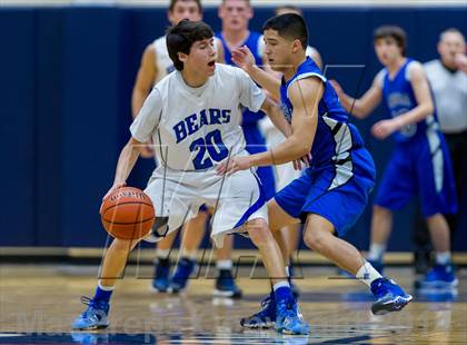 Thumbnail 1 in La Vernia vs. Bandera (UIL 3A Bi-District) photogallery.