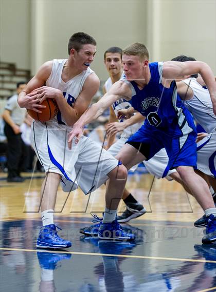 Thumbnail 1 in La Vernia vs. Bandera (UIL 3A Bi-District) photogallery.