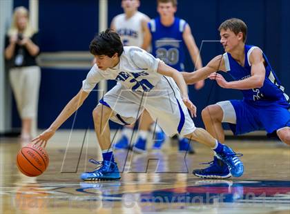 Thumbnail 2 in La Vernia vs. Bandera (UIL 3A Bi-District) photogallery.