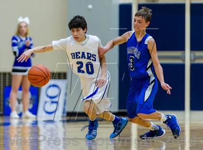 Thumbnail 2 in La Vernia vs. Bandera (UIL 3A Bi-District) photogallery.