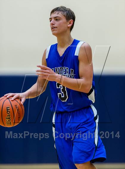 Thumbnail 1 in La Vernia vs. Bandera (UIL 3A Bi-District) photogallery.