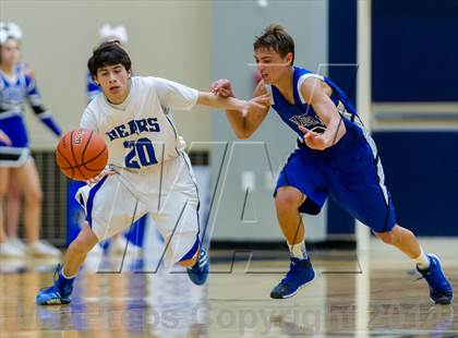 Thumbnail 1 in La Vernia vs. Bandera (UIL 3A Bi-District) photogallery.