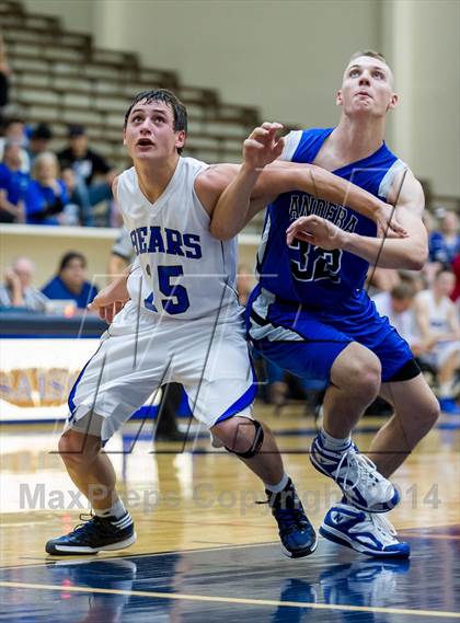 Thumbnail 3 in La Vernia vs. Bandera (UIL 3A Bi-District) photogallery.