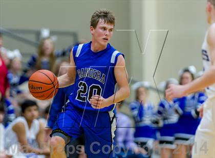 Thumbnail 3 in La Vernia vs. Bandera (UIL 3A Bi-District) photogallery.