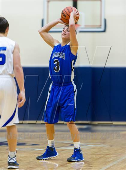 Thumbnail 1 in La Vernia vs. Bandera (UIL 3A Bi-District) photogallery.